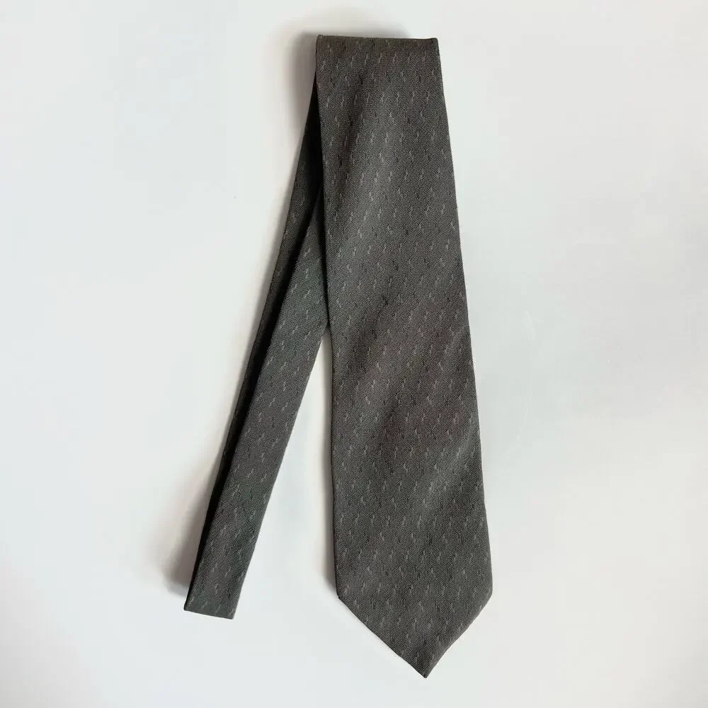 Giorgio Armani Men's Cravatte Grey Silk Tie Made in Italy 59